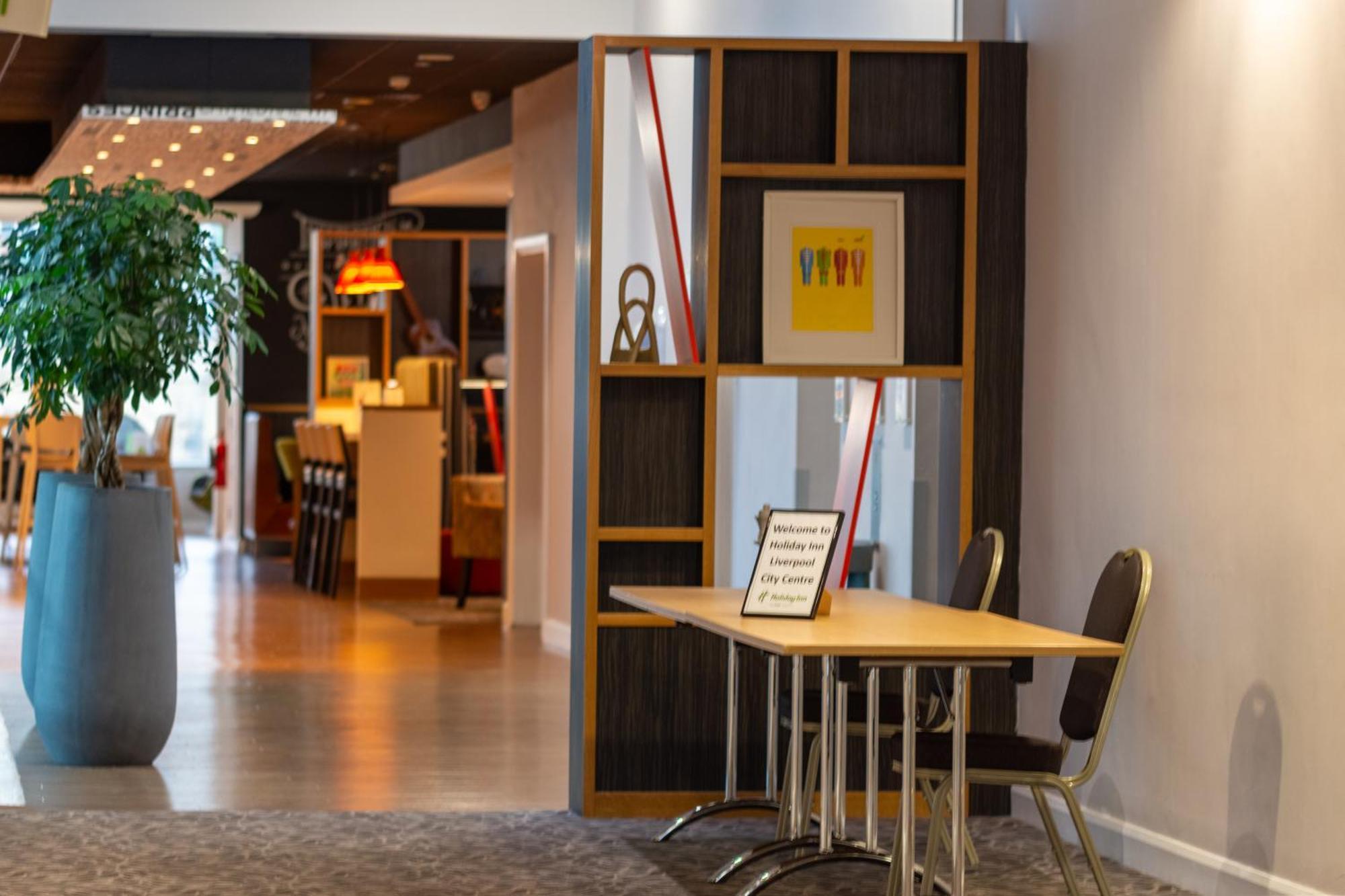 Hotel Centre By Ihg 4*